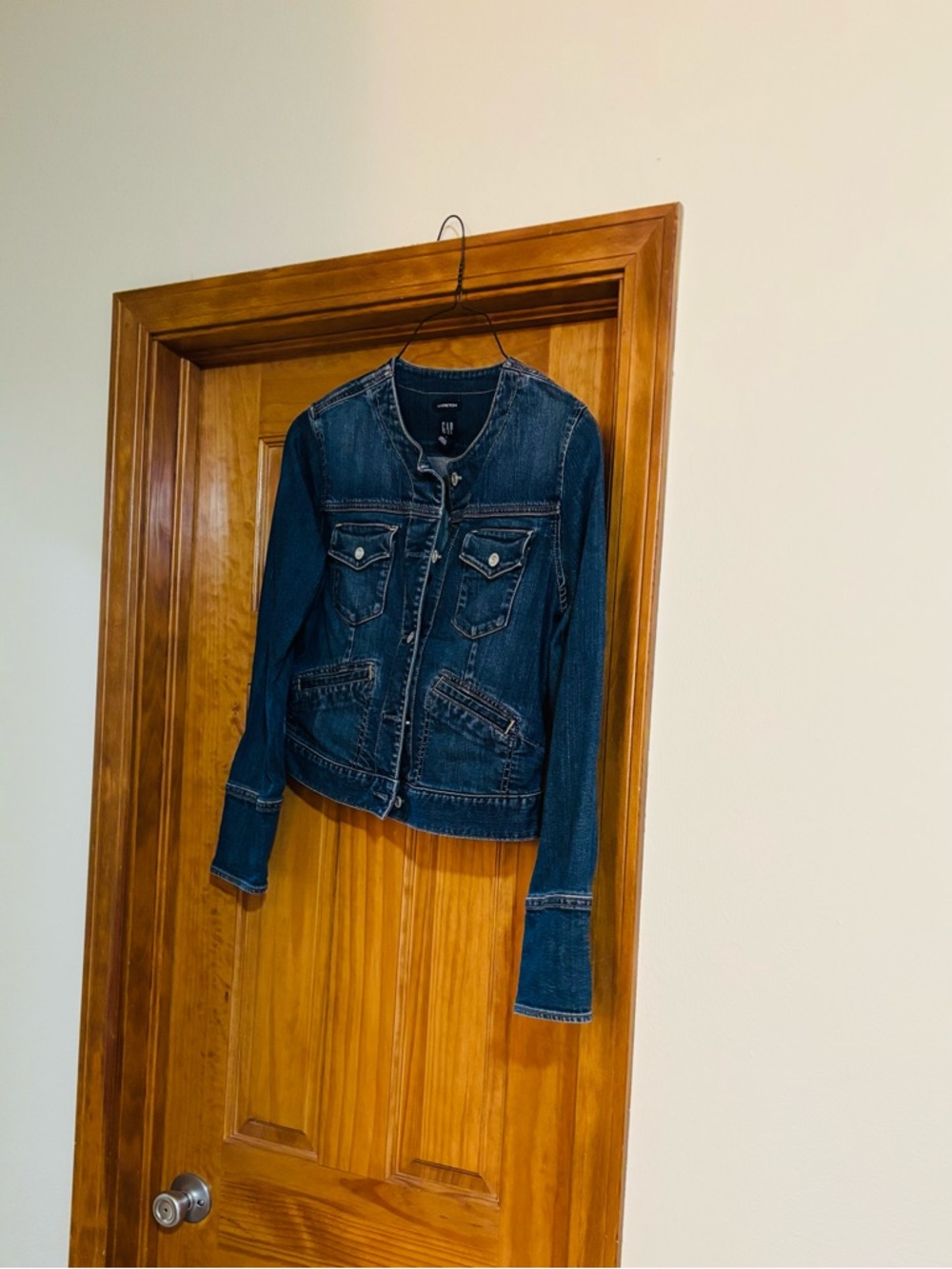 Vintage GAP Women's Dark Blue Jean Jacket Y2K like new - Picture 7 of 16